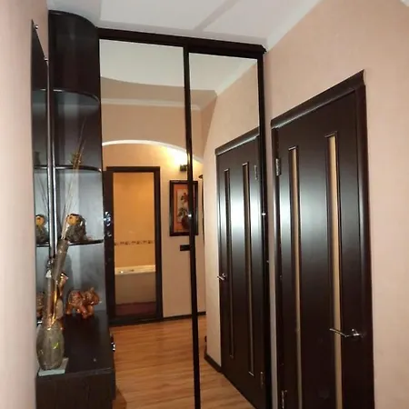 شقة 5Й Зарічній 44 كريفوي روغ المظهر الخارجي الصورة
