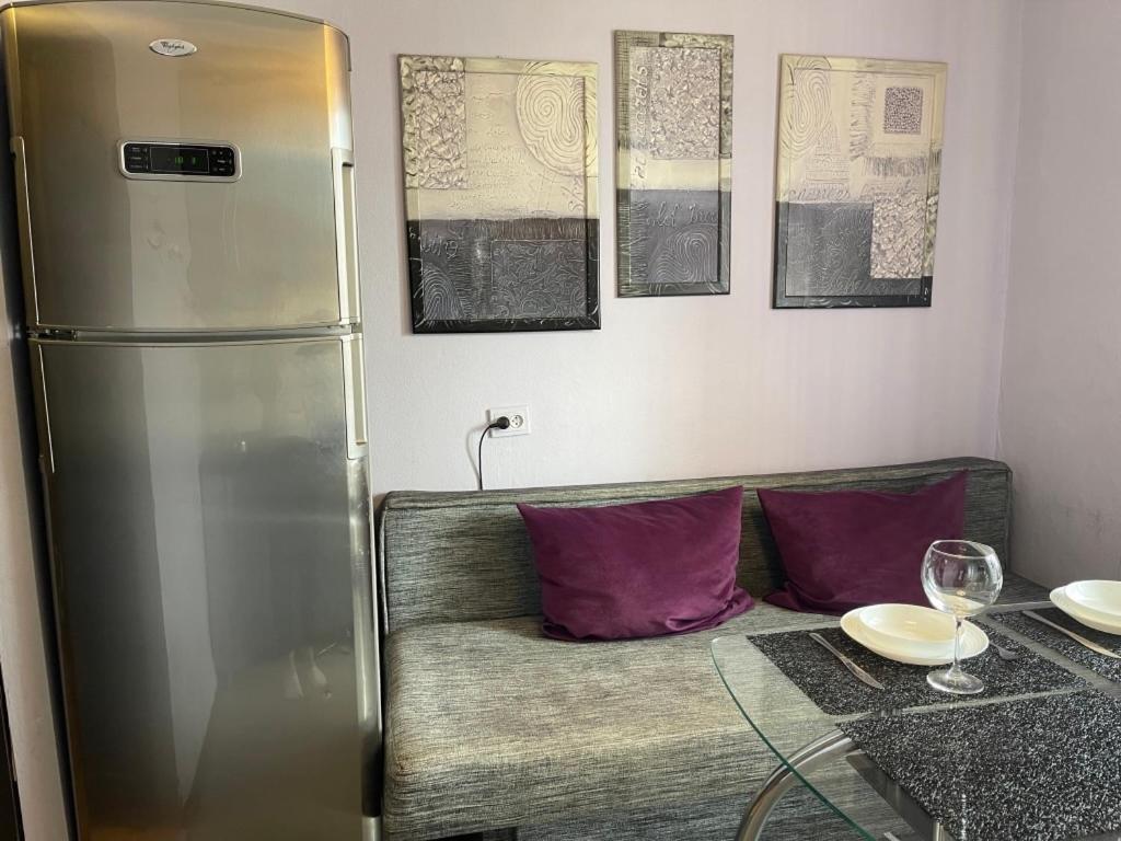 5й зарічній 44 Apartment Kryvyi Rih