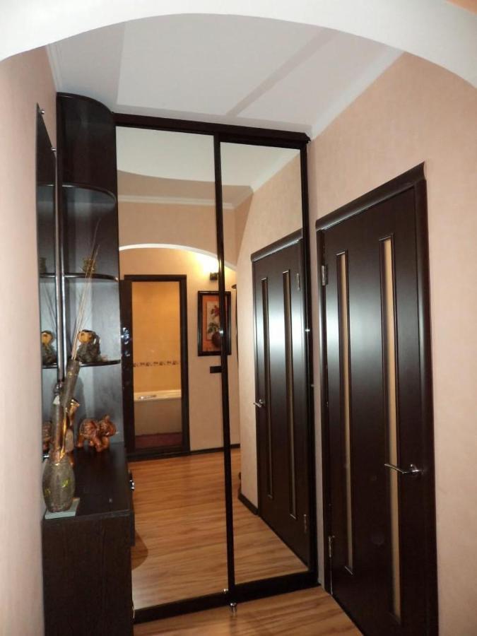 Apartment 5й зарічній 44 *